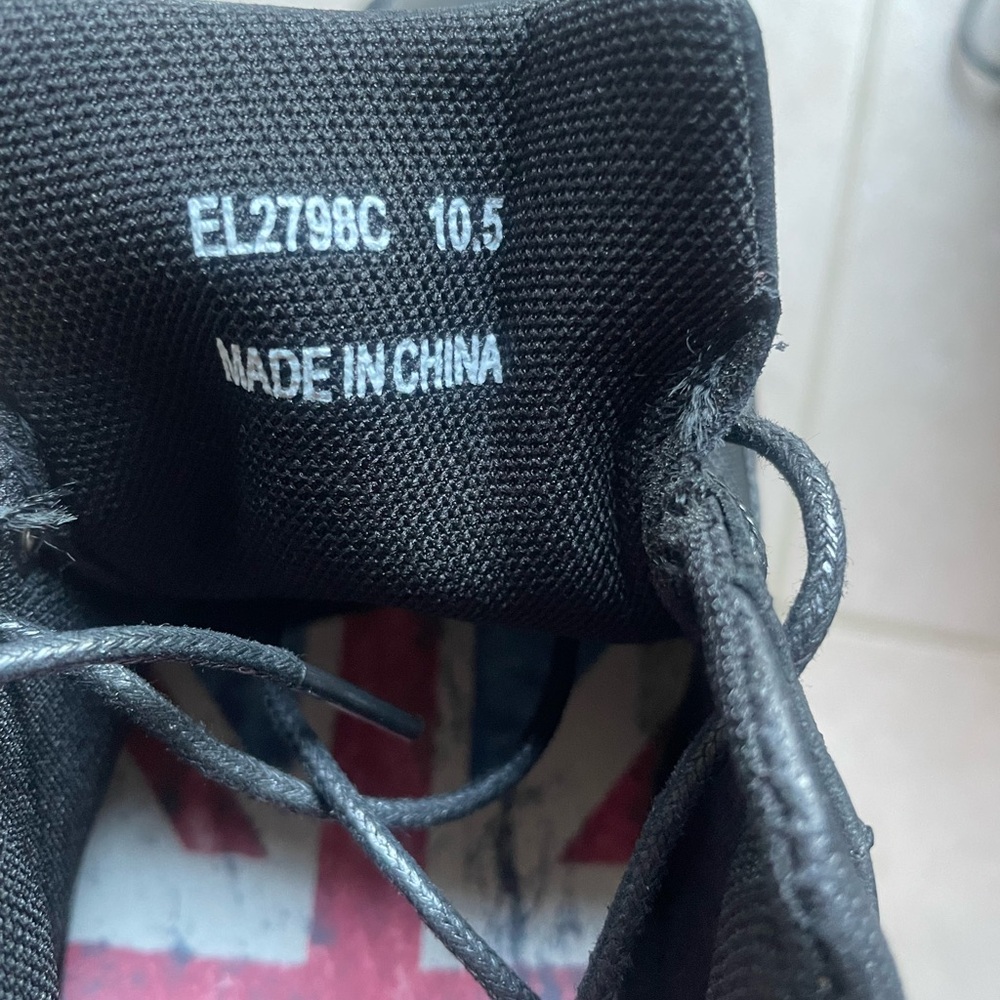 English Laundry Black Oxford Shoes - Picture 4 of 9
